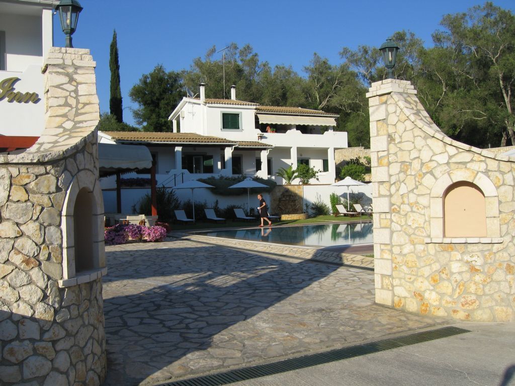 Paradise Inn Liapades Corfu ภายนอก รูปภาพ