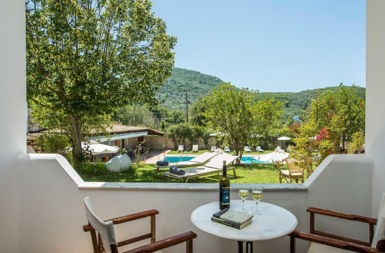 Paradise Inn Liapades Corfu ภายนอก รูปภาพ